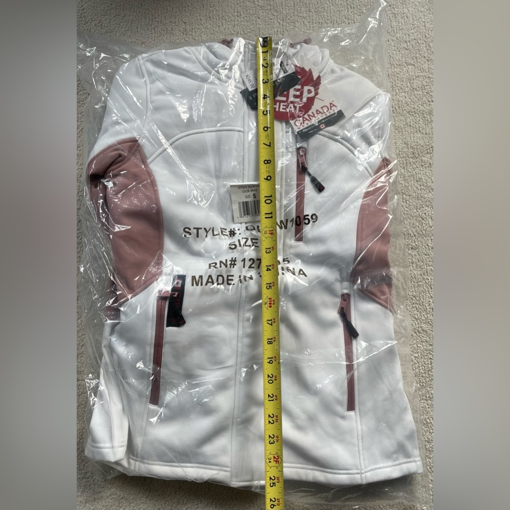 Canada Weather Gear Women’s Soft Shell 3-in-1 jacket NWT - Picture 15 of 16
